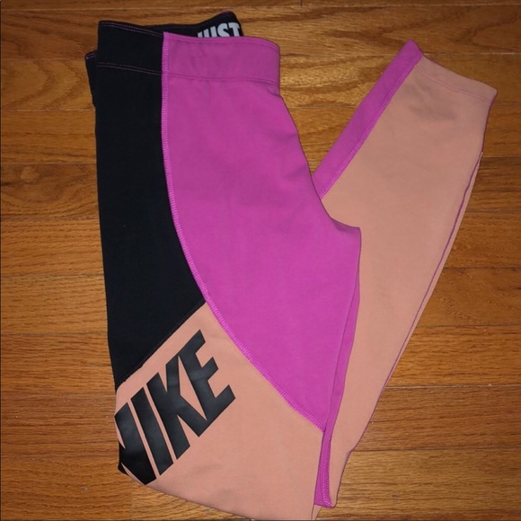 ISO nike Aop mash logo crew or wind breaker - Picture 2 of 6